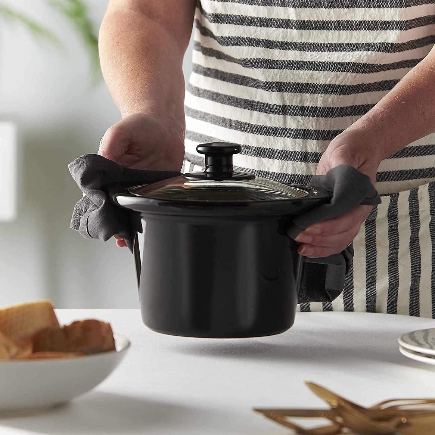 SUNVIVI Dual Pot Slow Cooker, 2 Pot Small Mini Crock Buffet Server and Warmer with Ceramic Pot, Adjustable Temp