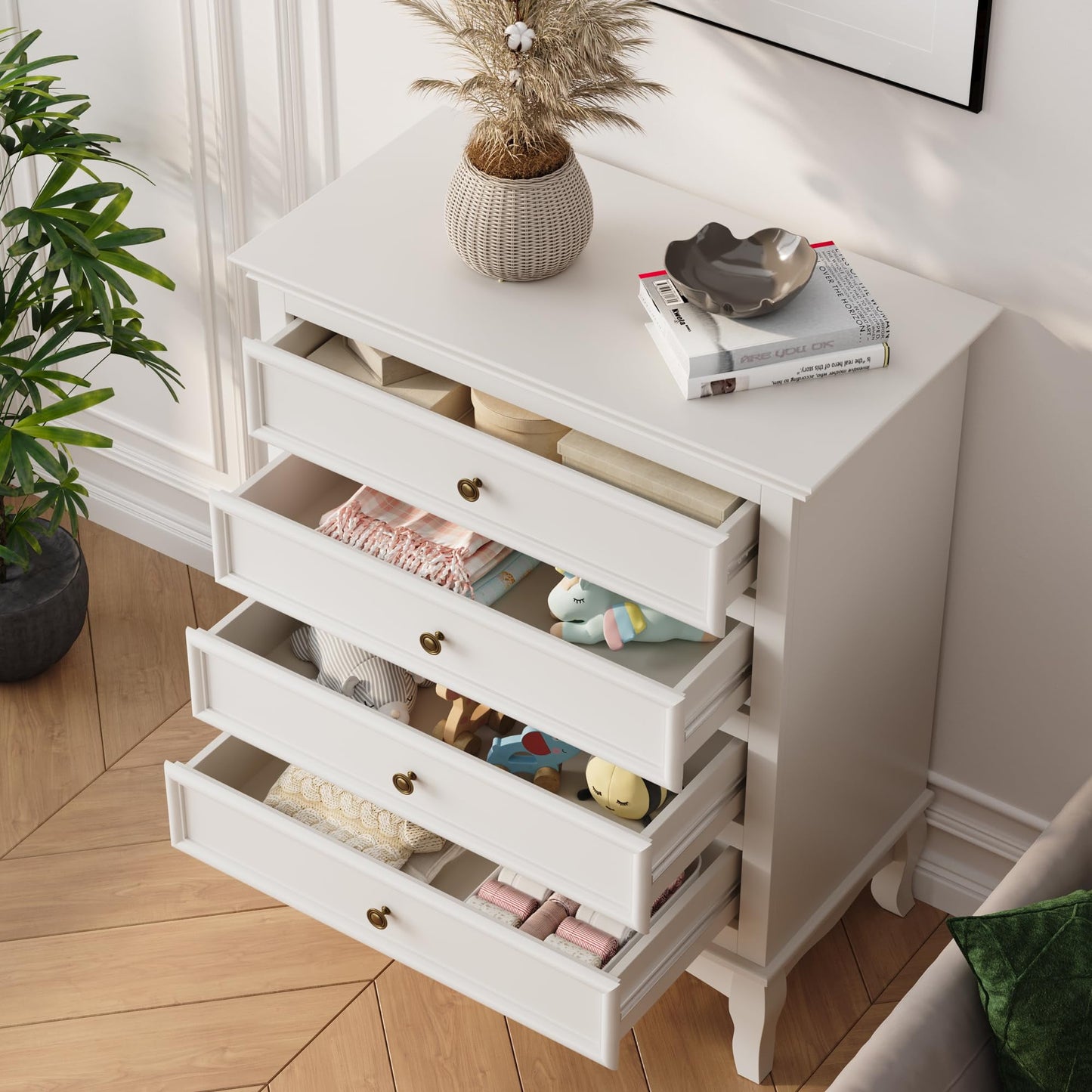 CozyHome White 4 Drawer Dresser, Large Storage Chest with Ball Bearing Slide, Wide Chest of Drawers, Modern Wood Dresser for Bedroom, Living Room, Hallway, Entryway, White
